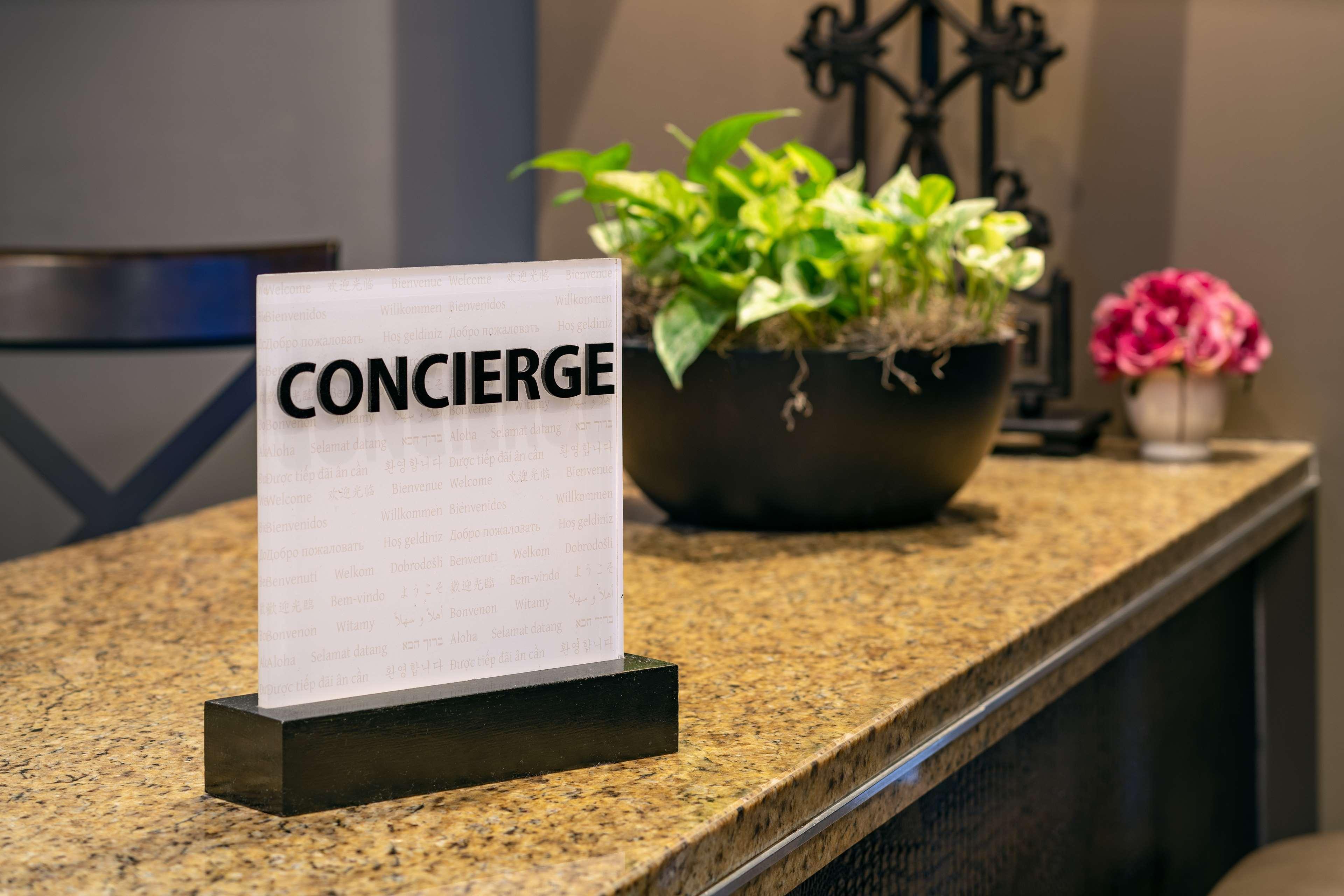 Embassy Suites By Hilton New Orleans Convention Center Екстериор снимка