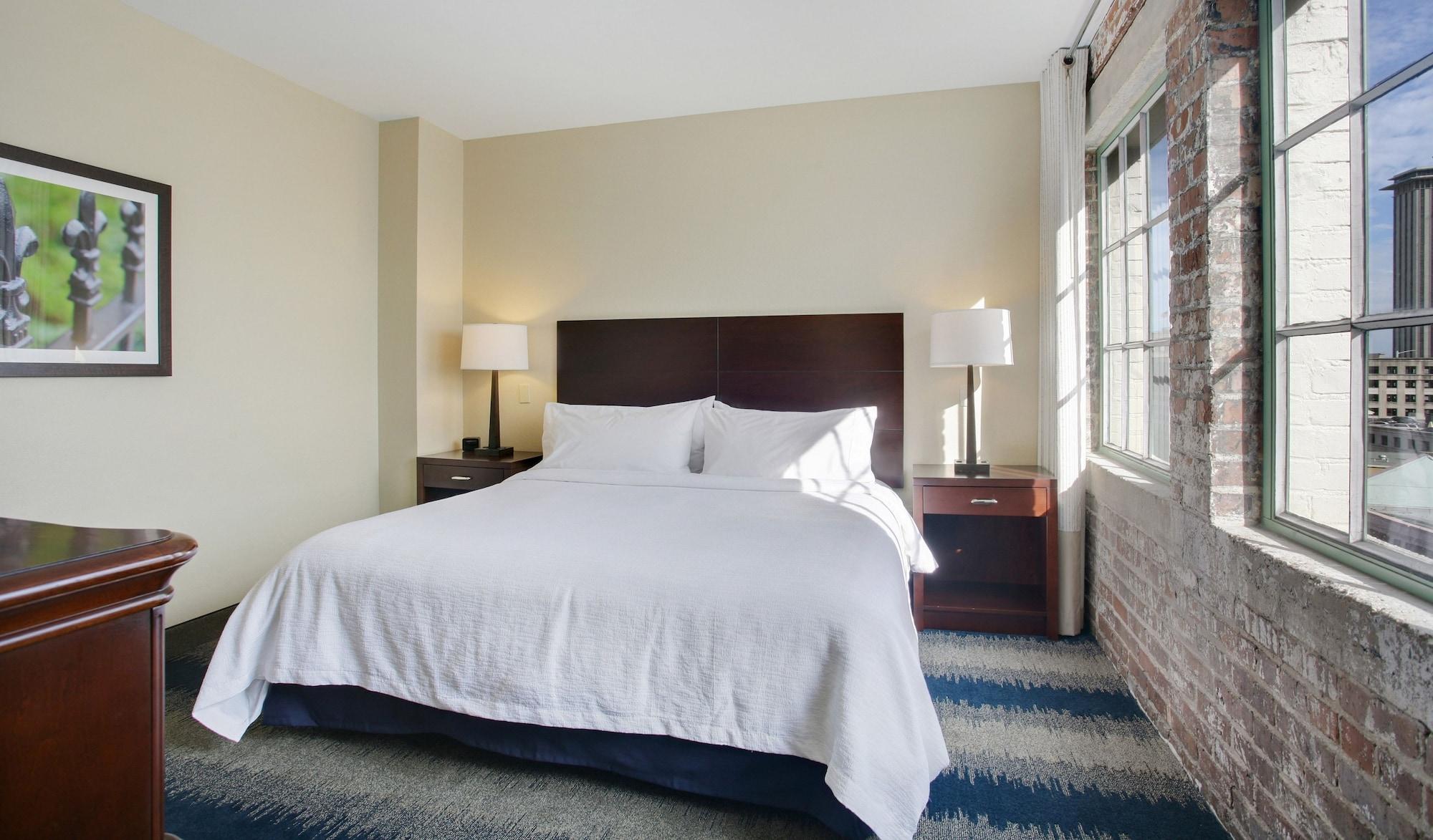 Embassy Suites By Hilton New Orleans Convention Center Екстериор снимка